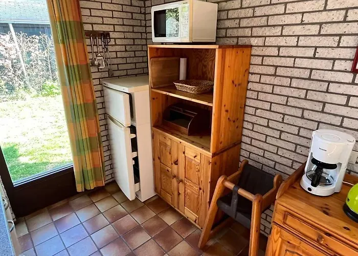Knusse Bungalow Op Groen Park!